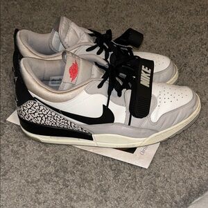 Jordan 3 2 1 Preowned Size 13